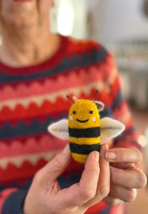 Beginners Needle Felted Honey Bee Workshop
