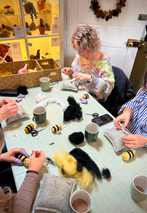 Beginners Needle Felted Honey Bee Workshop