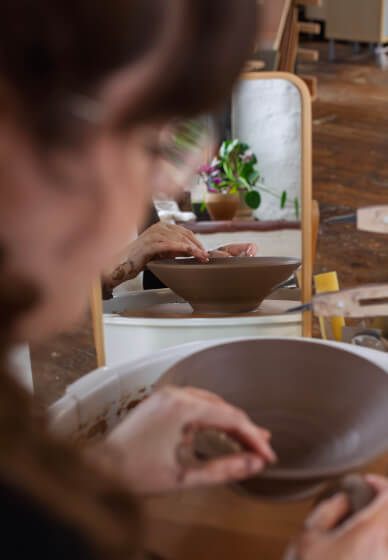 Beginners Pottery Wheel Throwing Class