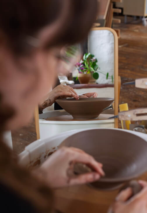 Beginners Pottery Wheel Throwing Class