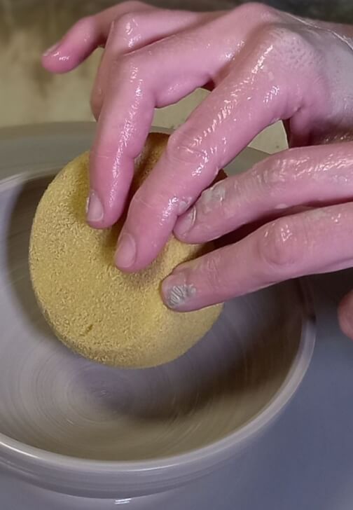 Beginners Throwing: Introduction to Bowls