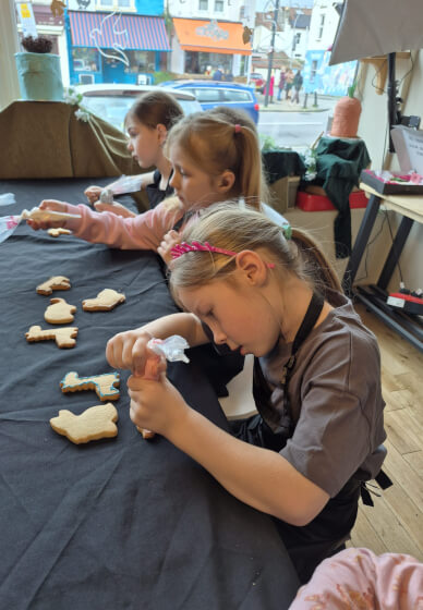 Biscuit Decorating Masterclass for Kids