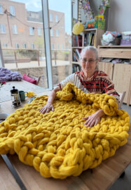 Blanket Arm Knitting Workshop