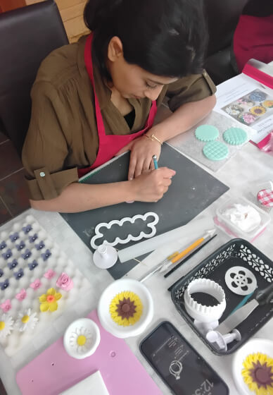 Blooming Cupcake Decorating Class