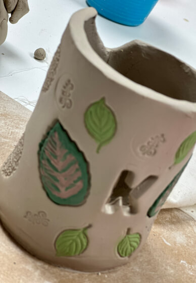 Botanical Pots Pottery Class