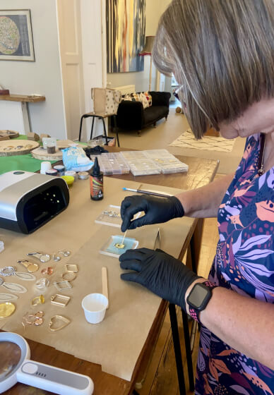 Botanical UV Resin Jewellery and Accessories Workshop Bath