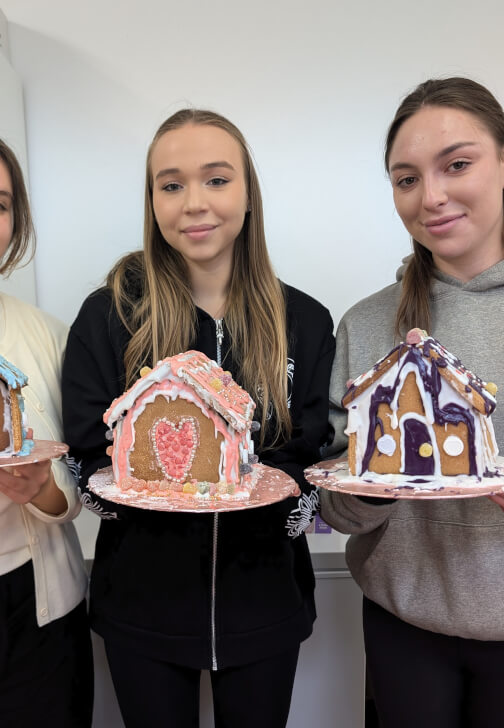 BYOB Gingerbread House Decorating Workshop