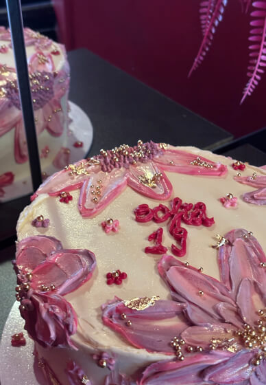 Cake Painting Workshop: Paint Your Cake and Eat It
