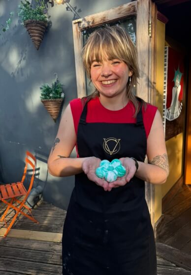 Cast and Create Club: Eco Resin Workshop for Creative Tweens