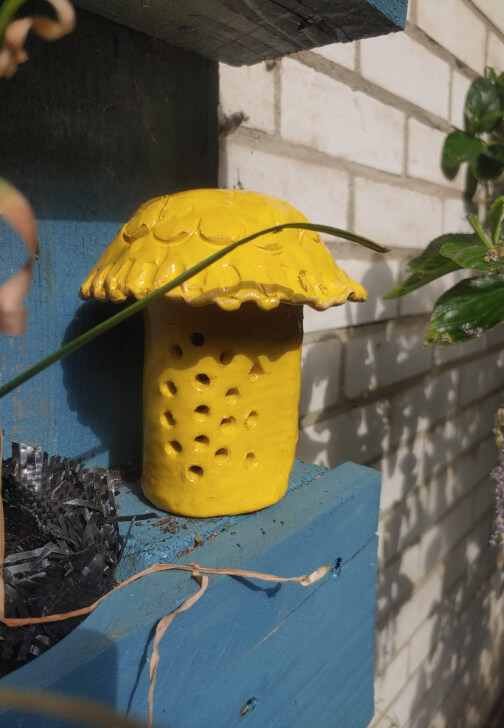 Ceramic Bee House Workshop