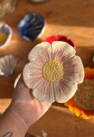 Ceramic Shells and Flowers Workshop