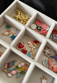 Charm Bar Jewellery Experience