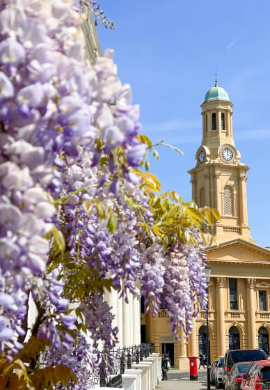 Colourful Photography Course and Tour of London's Notting Hill