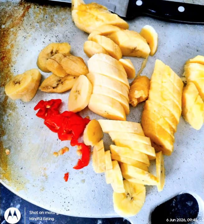 Cooking Class Barbecue Lamb Steaks with Chilli Plantains