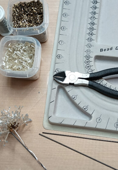 Craft Workshop: Beaded Dandelion Seed Head