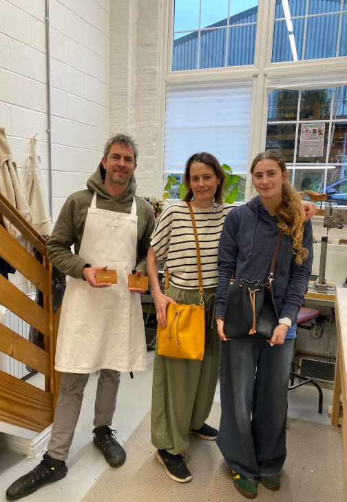 Create Your Bespoke Leather Shoulder Bag Workshop