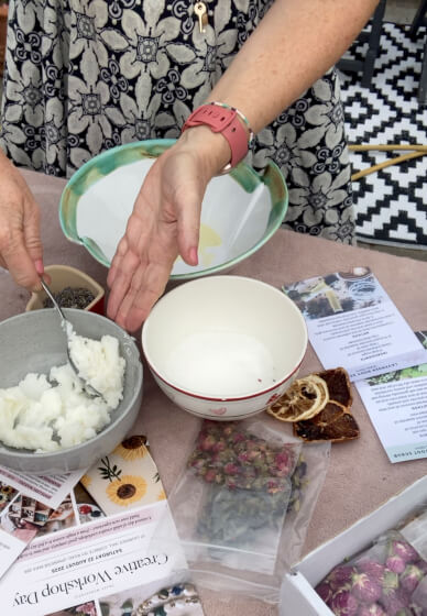 Creative Workshop Day with Shopping: Bath and Body Workshop