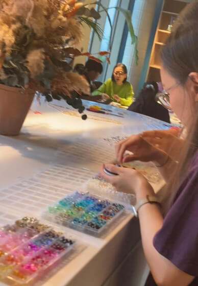 Creative Workshop Day with Shopping: Jewellery Workshop