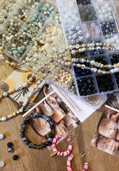 Creative Workshop Day with Shopping: Jewellery Workshop