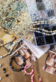 Creative Workshop Day with Shopping: Jewellery Workshop