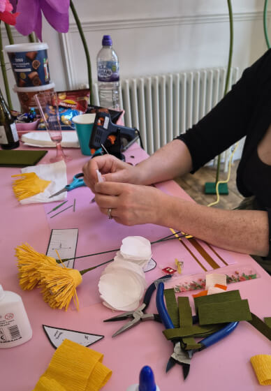 Crepe Paper Icelandic Poppy Workshop