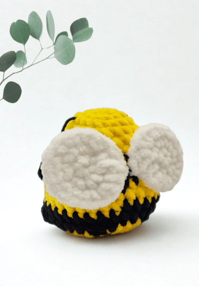 Crochet Kit - Kobe the Bumblebee