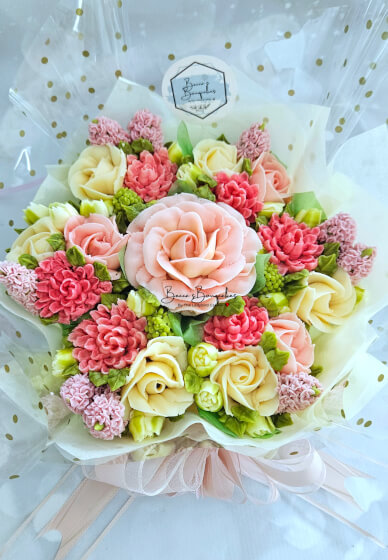 Cupcake Bouquet Decorating Class