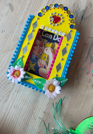 Decorate a Photo Shrine - a Joyful Craft Workshop