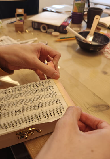 Decoupage Workshop