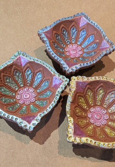 Diwali and Thali - Diva Candle Holder Painting Class
