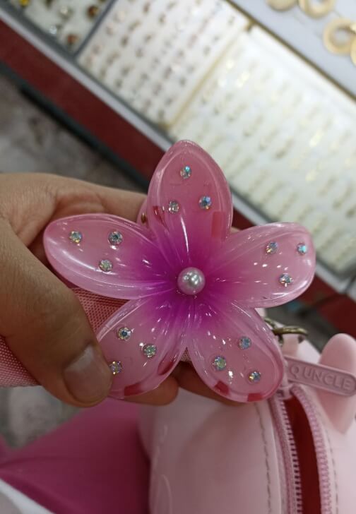 DIY Hawaiian Hair Accessories Workshop