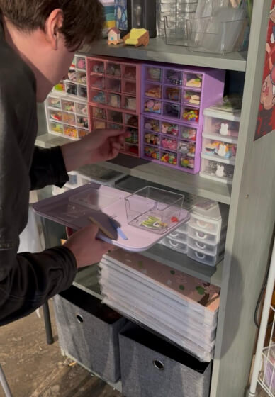 DIY UV Resin Magnet Workshop