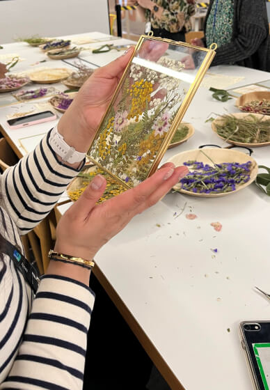 Dried Pressed Flower Frame Workshop