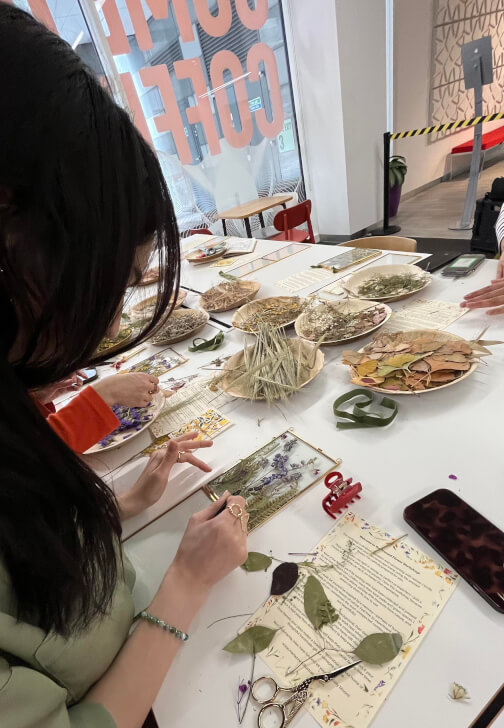 Dried Pressed Flower Frame Workshop