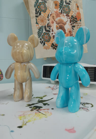 Drip Bear Paint Pouring Bear Workshop