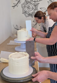 Drip Cake Decorating Class