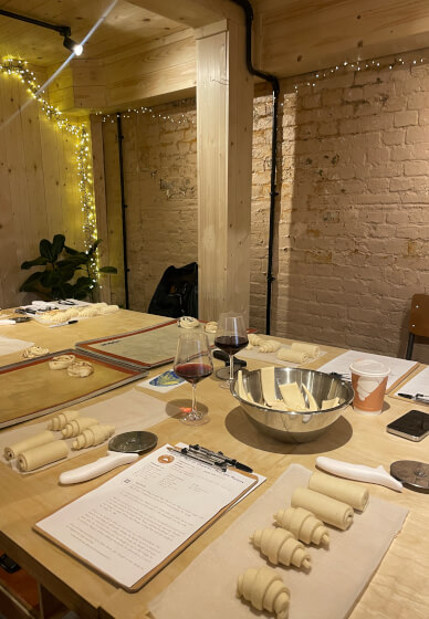 Evening Almond Croissant Baking Class