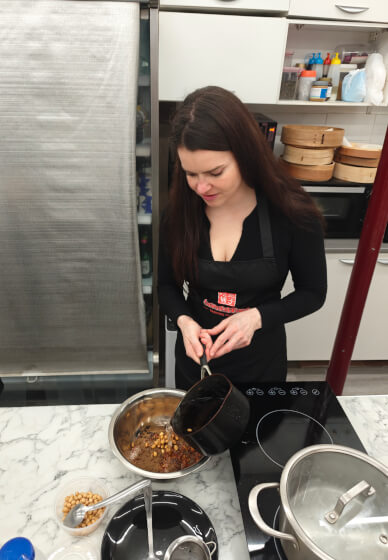 Family Biang Biang Noodle Class – Hand-Pulled Noodles and Big Smile