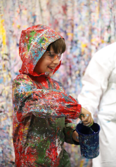 Family Splatter Painting Experience in London for Four Guests