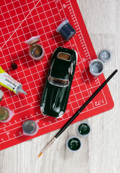 Father's Day AIRFIX Jaguar E TYPE Workshop