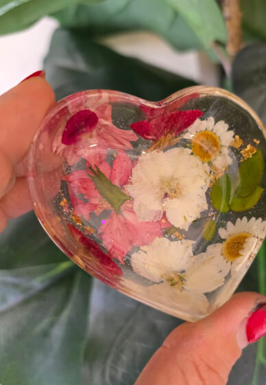 Floral Trinket: Epoxy Resin Botanical Dish - Make 3