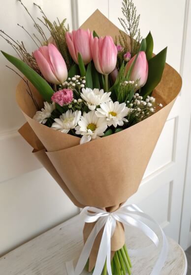 Flower Arrangement / Bouquet Workshop