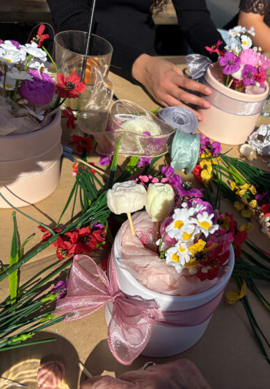 Flower Candle Bouquet Making Class