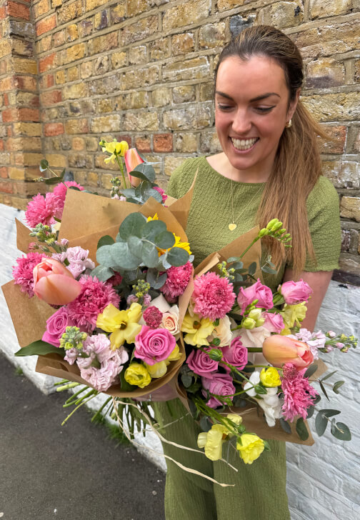 Flower Farm Visit and Bouquet Making Class