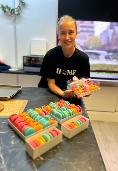 French Macarons Class