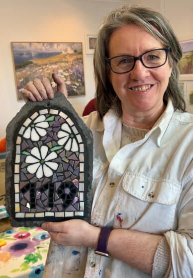 Garden Mosaics on Slate Workshop