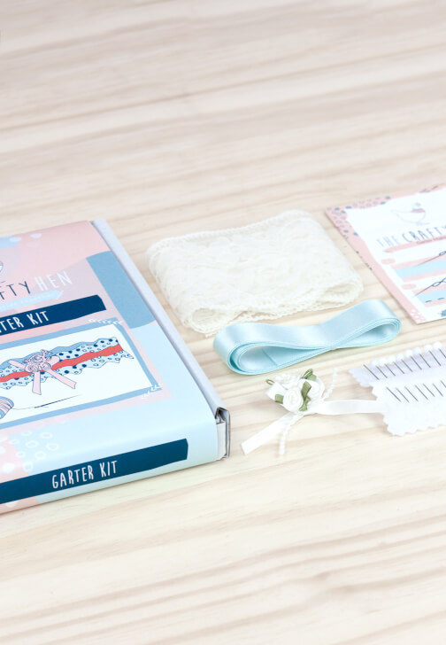 Garter Making Craft Kit