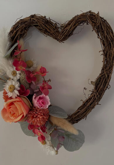 Group Creative Floral Arrangement Workshop