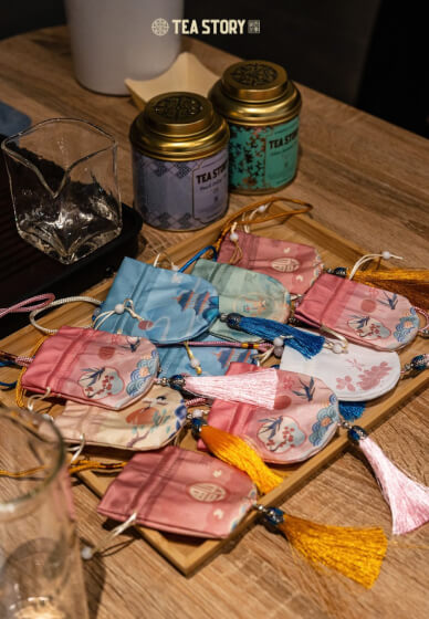 Group Tea Tasting Ceremony