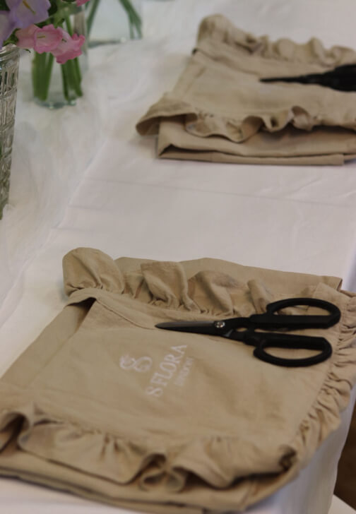 Hand-Tied Bouquet Workshop: French Elegance, Korean Sensibility